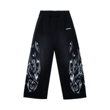 Load image into Gallery viewer, AIRBRUSHED REAPER SWEATPANTS TREATED BLACK
