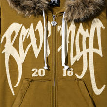 Load image into Gallery viewer, ARCH LOGO FUR ZIP TAN/KHAKI
